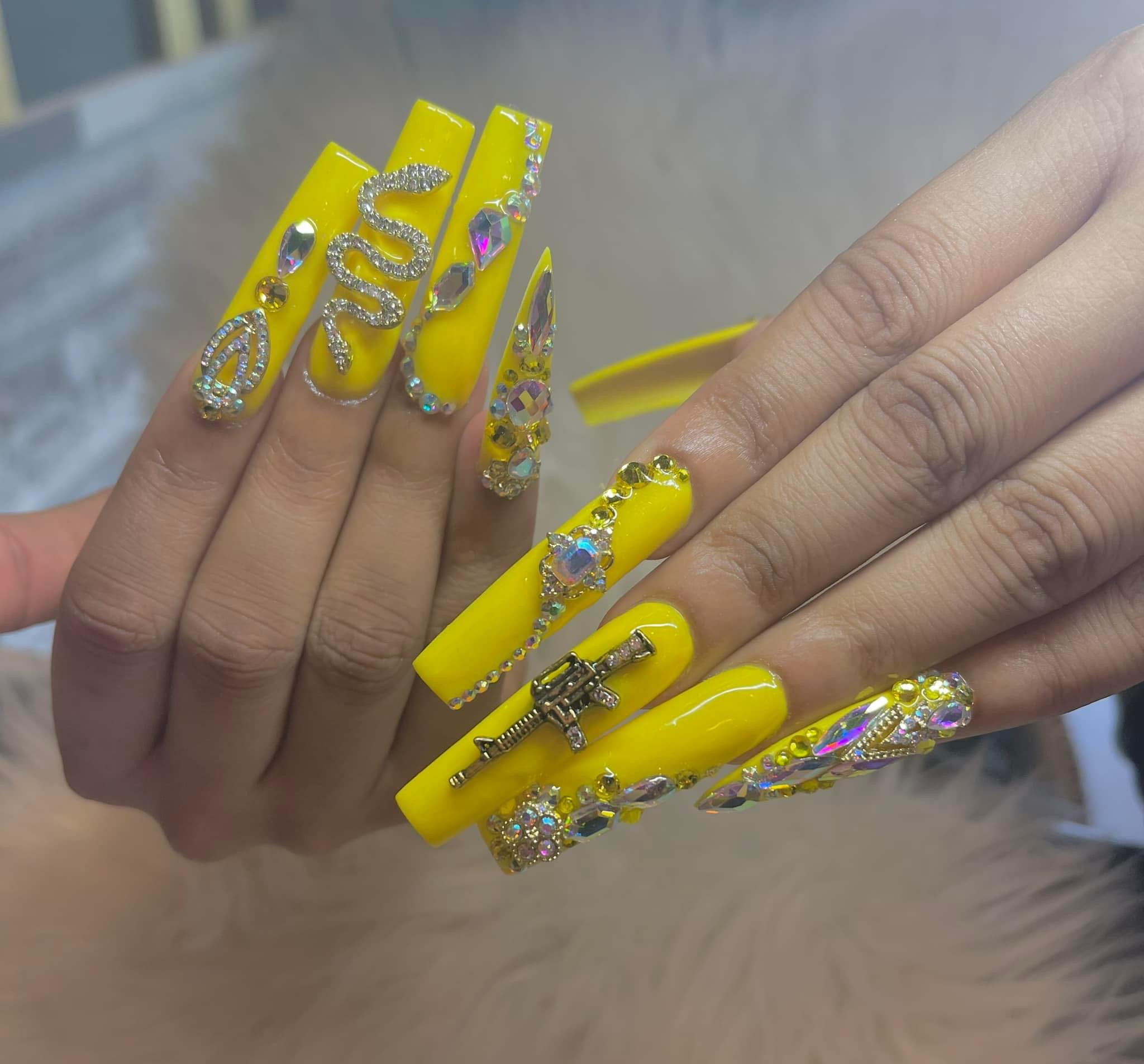 Glitter ombr&eacute; acrylic full set, Nailswag Winchester VA